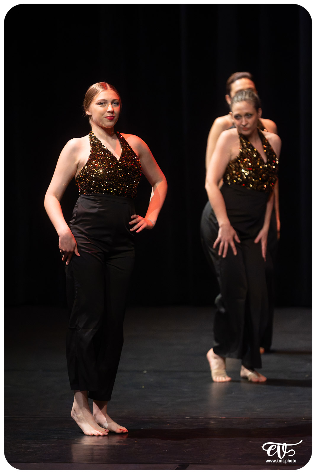 ECOLE DE DANSE CÉCILE ADAMOW